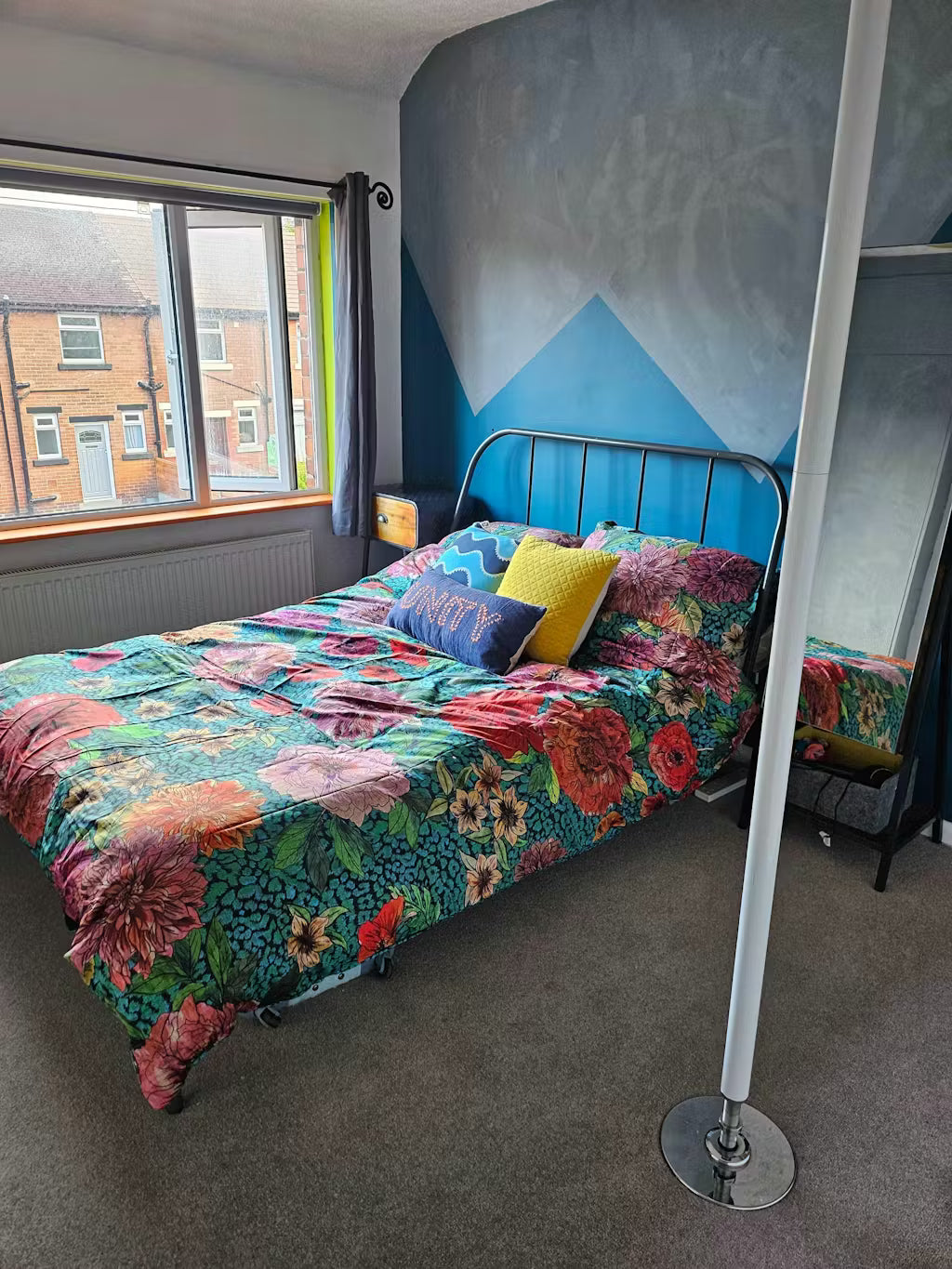 Concrete Effect Paint Slate