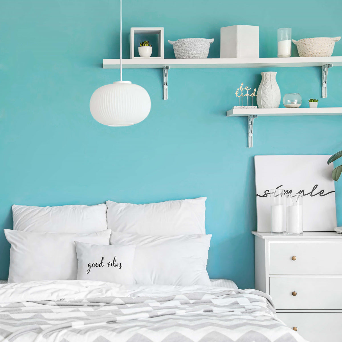 https://www.vintro.co.uk/cdn/shop/files/vintro-paint-christabelle-bedroom-closeup.jpg?v=1715612014&width=1200&utm_source=chatgpt.com